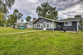 Waterfront Houghton Lake Cabin with Private Dock